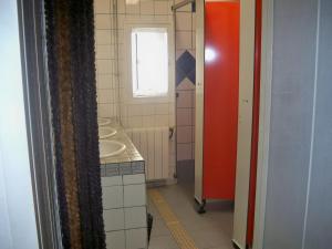 L'Oustaou Castellane tesisinde bir banyo