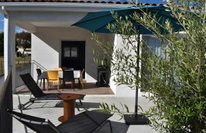 En terrasse eller udendørsområde på Villa Lisa