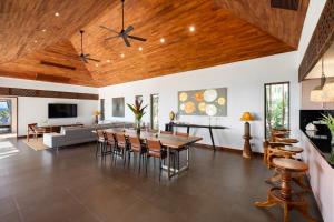 Μια τηλεόραση ή/και κέντρο ψυχαγωγίας στο Baan Faahsai碧海半山别墅