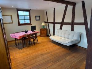 Μια τηλεόραση ή/και κέντρο ψυχαγωγίας στο Les Perles du Ried - Gîte 207