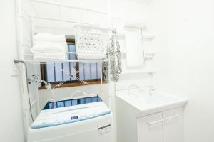 Ένα μπάνιο στο HMV Horyuji +84 φωτογραφίες