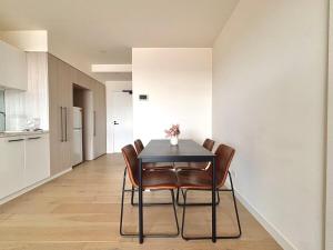 Imagine din galeria proprietății Monash M-City Staycation Hub&Hospitable în Clayton North