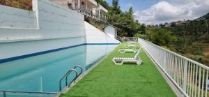 Πισίνα στο ή κοντά στο Mountain Breeze Resort