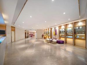 Μια τηλεόραση ή/και κέντρο ψυχαγωγίας στο Lavande Hotel Changchun Gaoxin Jilin University