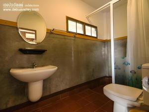 Ένα μπάνιο στο De Bua Valley +199 φωτογραφίες