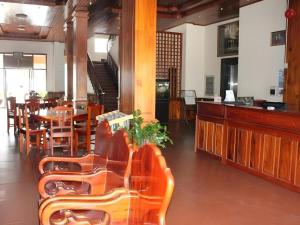 Posezení v ubytování Dokchampa Hotel