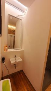 Ένα μπάνιο στο Zimmer im Erdgeschoss +2 φωτογραφίες