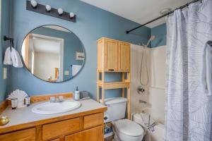 Ένα μπάνιο στο Coastal Charm +39 φωτογραφίες