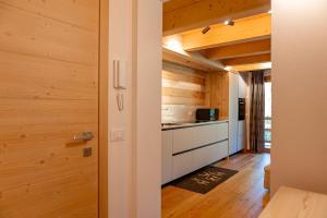 Η κουζίνα ή μικρή κουζίνα στο The Dreaming Home Dolomiti