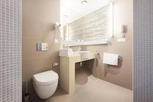Koupelna v ubytování Niebieski Art Hotel & Spa