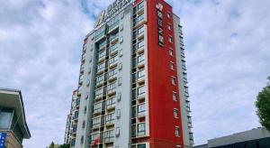 Το κτήριο όπου στεγάζεται  το ξενοδοχείο