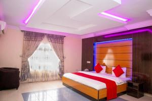 Galería fotográfica de AkoRest Hotel and Apartments en Abuja