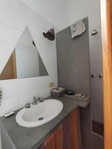 Ένα μπάνιο στο Villa Ada