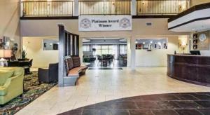 Posezení v ubytování Comfort Suites near Hot Springs Park + 80 fotografií