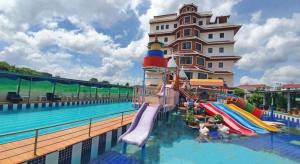 Πισίνα στο ή κοντά στο Doungta Anda Hotel Krabi