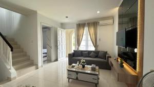 Μια τηλεόραση ή/και κέντρο ψυχαγωγίας στο Moses Home