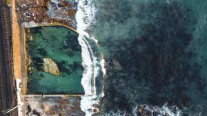 Dalebrook Place - Unit 6 في كالكباي: اطلالة جوية على مجرى ماء +134 صورة