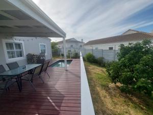 Balkón nebo terasa v ubytování Chelmsford close