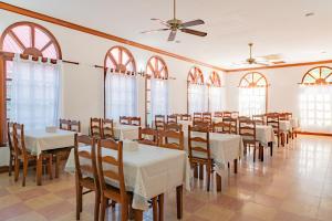 Restaurace v ubytování Domi Hotel