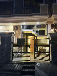 Φωτογραφία από το άλμπουμ του Lavish villa σε Lāndrān