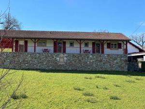 Το κτήριο όπου στεγάζεται  το bed & breakfast