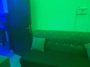 Χώρος καθιστικού στο SUITE in THE MIDDLE +4 φωτογραφίες