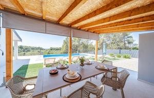 En balkon eller terrasse på Villa Antea by Villas Guide