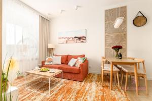 Гостиная зона в Your Holidays Bel Mare Aqua 537F +26 фотографий