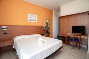 Μια τηλεόραση ή/και κέντρο ψυχαγωγίας στο Hotel Cristall