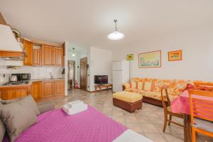 O bucătărie sau chicinetă la Casa Golden - between Venice and Padova & Parking