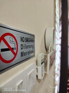 Πιστοποιητικό, βραβείο, πινακίδα ή έγγραφο που προβάλλεται στο Fun and relax at FN Homestay