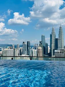 Bazén v ubytování Sky line property by TR nebo v jeho okolí