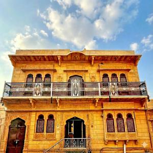 El edificio en el que está el hotel