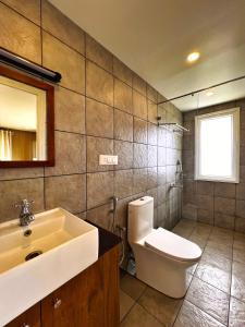 Ένα μπάνιο στο Hornbill Resorts