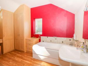 Et badeværelse på Little Bargate + 28 billeder