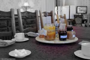 Επιλογές πρωινού για τους επισκέπτες του Suite familiale, Au Fil du Temps +9 φωτογραφίες