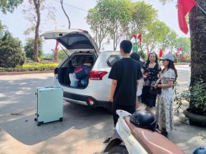 Επισκέπτες που μένουν στο Tamcoc Athletic Bungalow & Villa