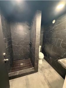 Φωτογραφία από το άλμπουμ του Queens Hostel Waikiki στη Χονολουλού