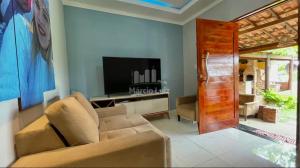 Et tv og/eller underholdning på Cantinho da Serra