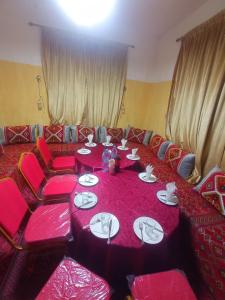 Χώρος καθιστικού στο Asmaa Guesthouse Todra