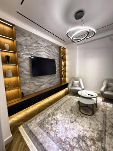 Χώρος καθιστικού στο Lambo Apartments