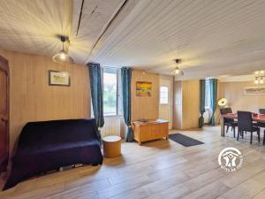 Posezení v ubytování Le Bas Pineau