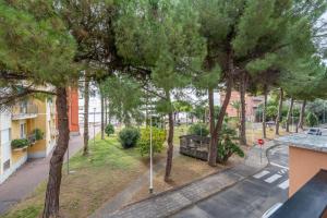 Kép Bilocale Fronte Mare e Parcheggio Privato szállásáról San Bartolomeo al Maréban a galériában