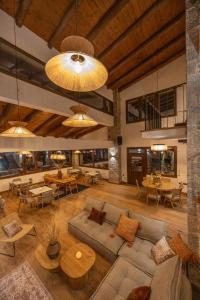 Posezení v ubytování Ftalofi