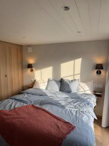 Imagen de la galería de Cozy house in quiet Vik near golf courses & the sea, en Simrishamn