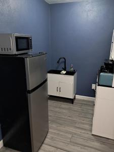 Фотография из галереи Small's Cozy Rest 7 Efficiency в городе South Bimini +11 фотографий