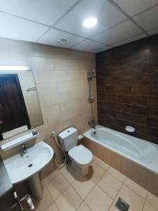 O baie la ApartHotel Rooms