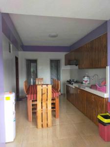 Φωτογραφία από το άλμπουμ του Minesview Transient Unit beside Minesview Park only σε Baguio