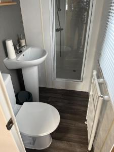 Ένα μπάνιο στο MaCEIDEIRD