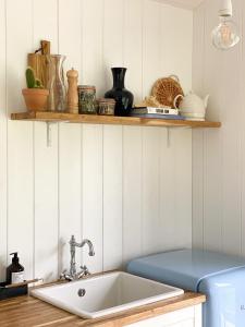 Fotografie z fotogalerie ubytování Ragnar Glamp Koknese Forest v destinaci Koknese + 12 fotografií